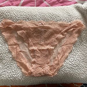 Victoria’s Secret dream angels cheekini